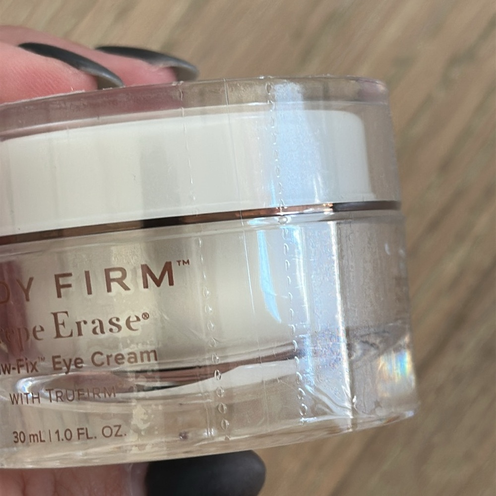 Body Firm Crepe Erase Flaw-Fix Eye Cream - Picture 6 of 6